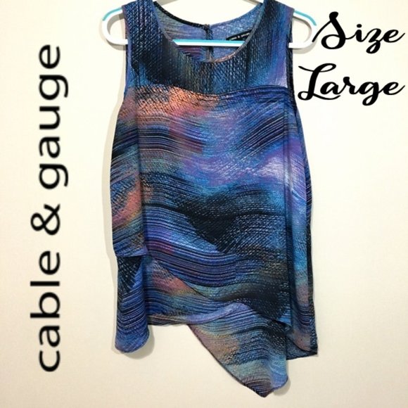 Cable & Gauge Tops - Cable & Gauge Size L Blue Handkerchief Hem